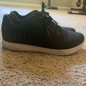 NO BULL W9.5 sneakers